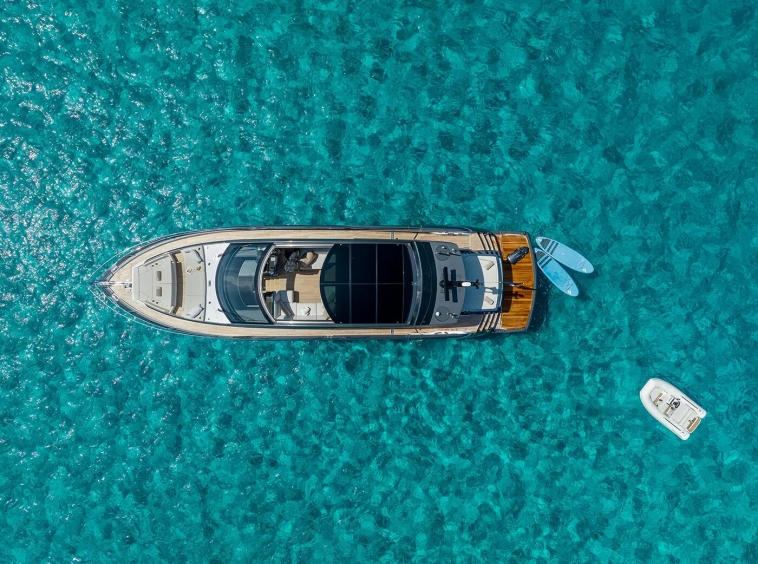 location-yacht-st-tropez